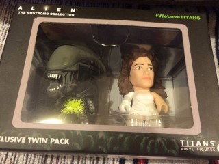 Nerd Block October 2015 Alien Twin Pack