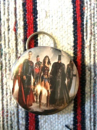 infinity-crates-september-2016-justice-league-bottle-opener
